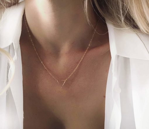 Collier tendance 2024 - triangle or