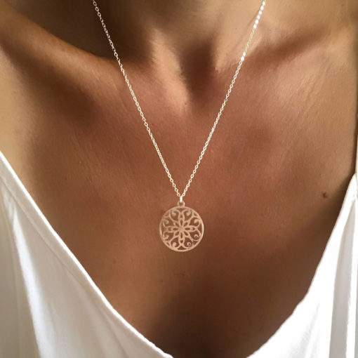 Collier medaille Ethnique argent