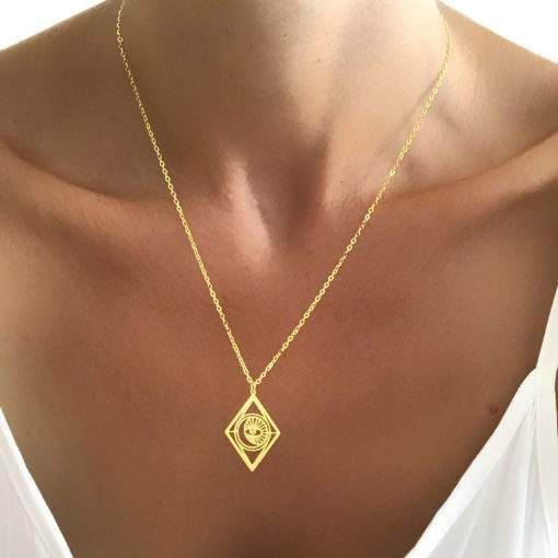 collier ethnique dore