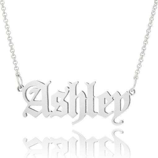 Collier prenom style cursif en argent